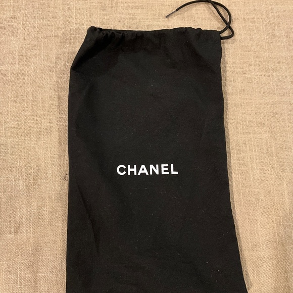 Chanel chain bag - Picture 2 of 10